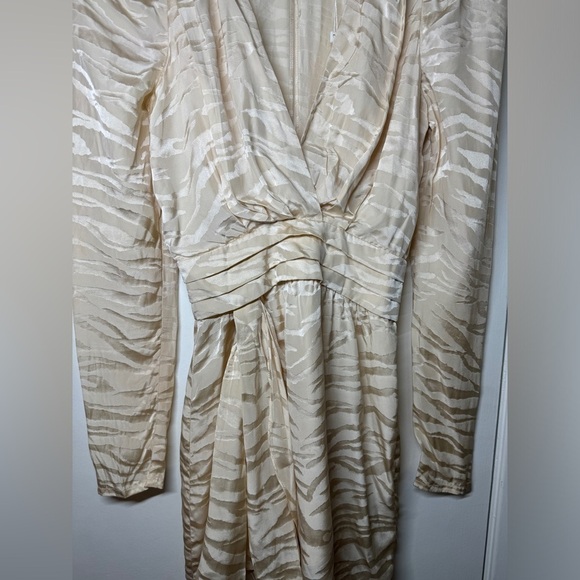 NWT Ronny Kobo Lillian Tapioca Zebra Silk Blend Puff Sleeve Mini Dress Size XS - Picture 9 of 17